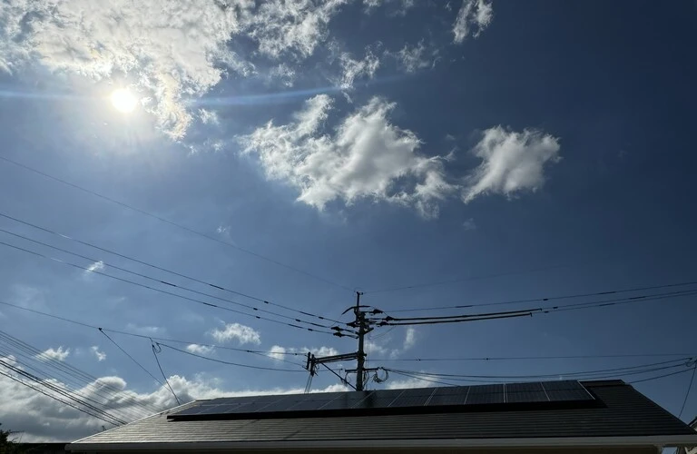 家庭での節電を極める！太陽光発電と蓄電池で賢く電力消費を抑えよう｜エネカツ福岡